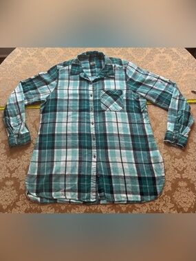 True Craft Teal and White Plaid Button-Down Shirt